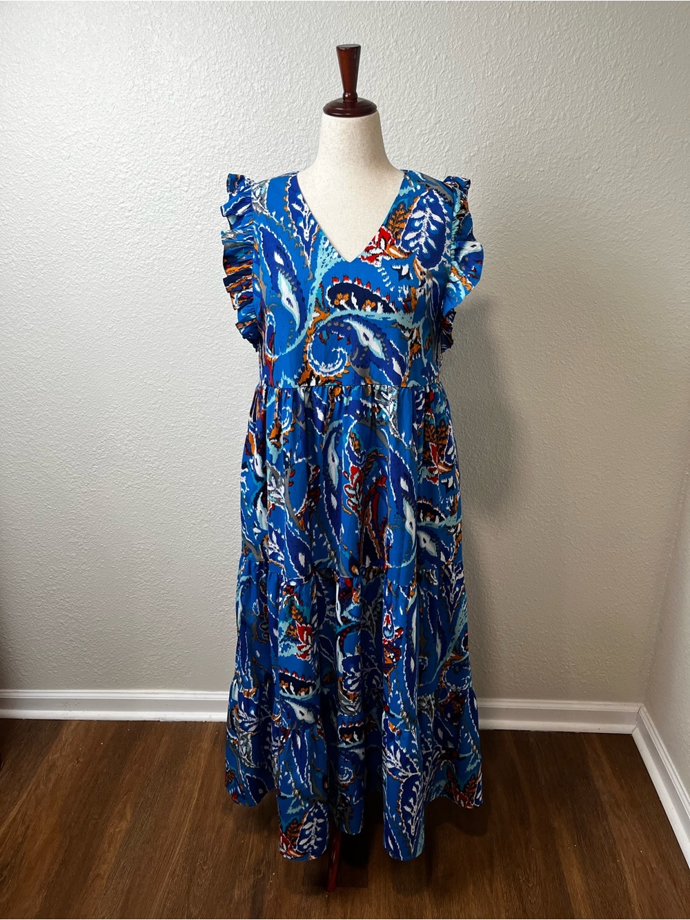 Jade Blue Multi Print Maxi Dress Size Large